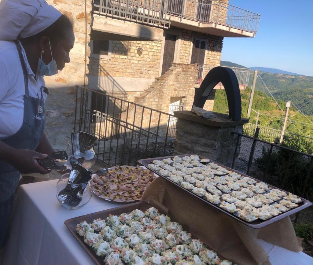 Ristorante Albergo 'L Bunet Cortemilia Kültér fotó