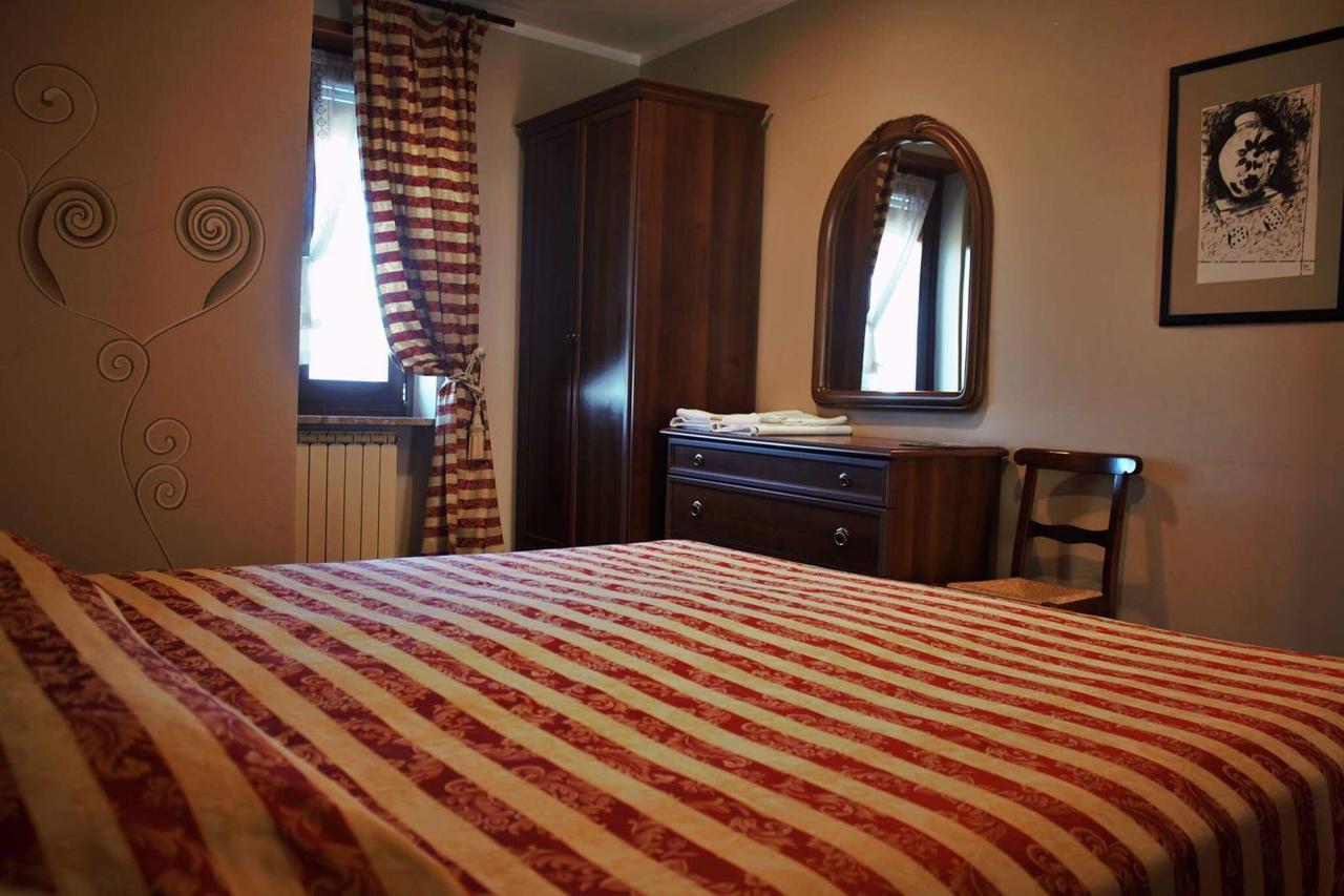 Ristorante Albergo 'L Bunet Cortemilia Kültér fotó