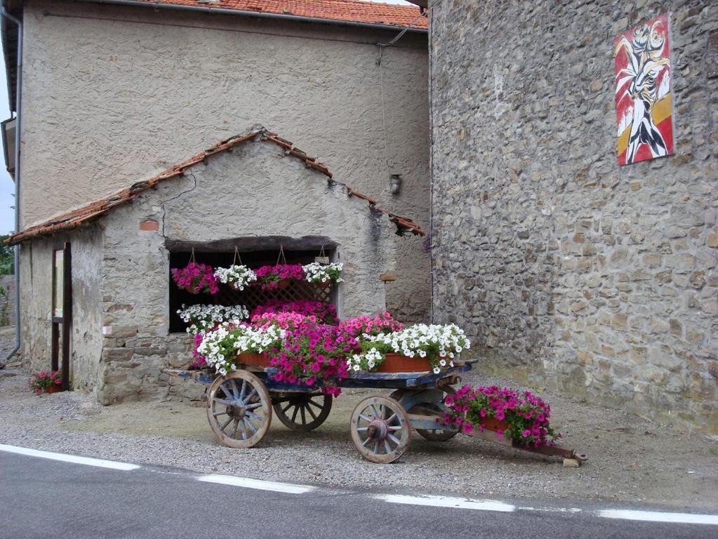 Ristorante Albergo 'L Bunet Cortemilia Szoba fotó